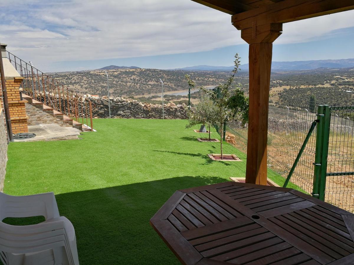 Casa Rural & Spa Mirador De La Covatilla Guijo de Avila Exteriör bild